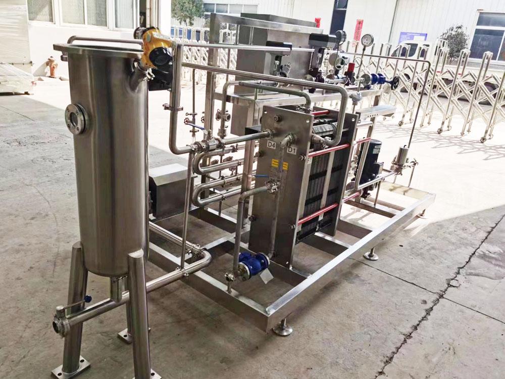 <b>2000L/hr beer dilution system</b>